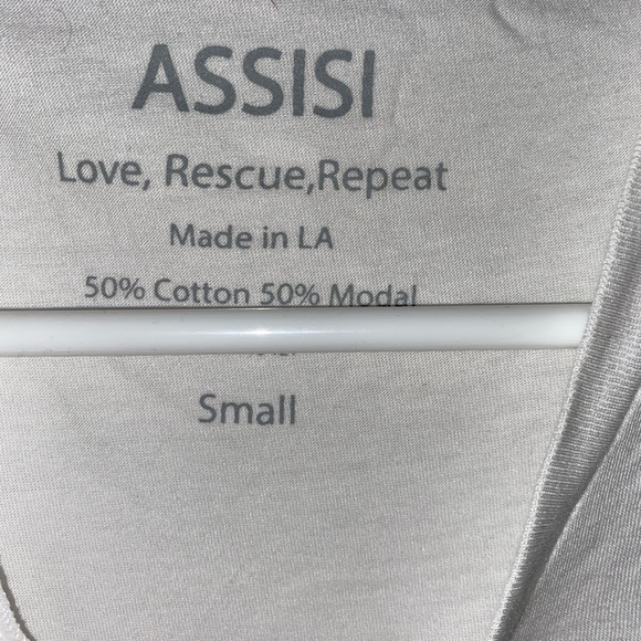 White v-neck T-shirt - Picture 2 of 2